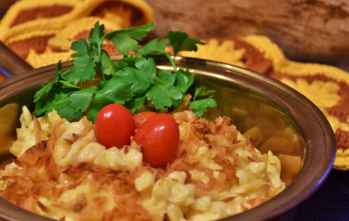 Authentic Pakistani curry dishes at Taste of Pakistan Edmonton